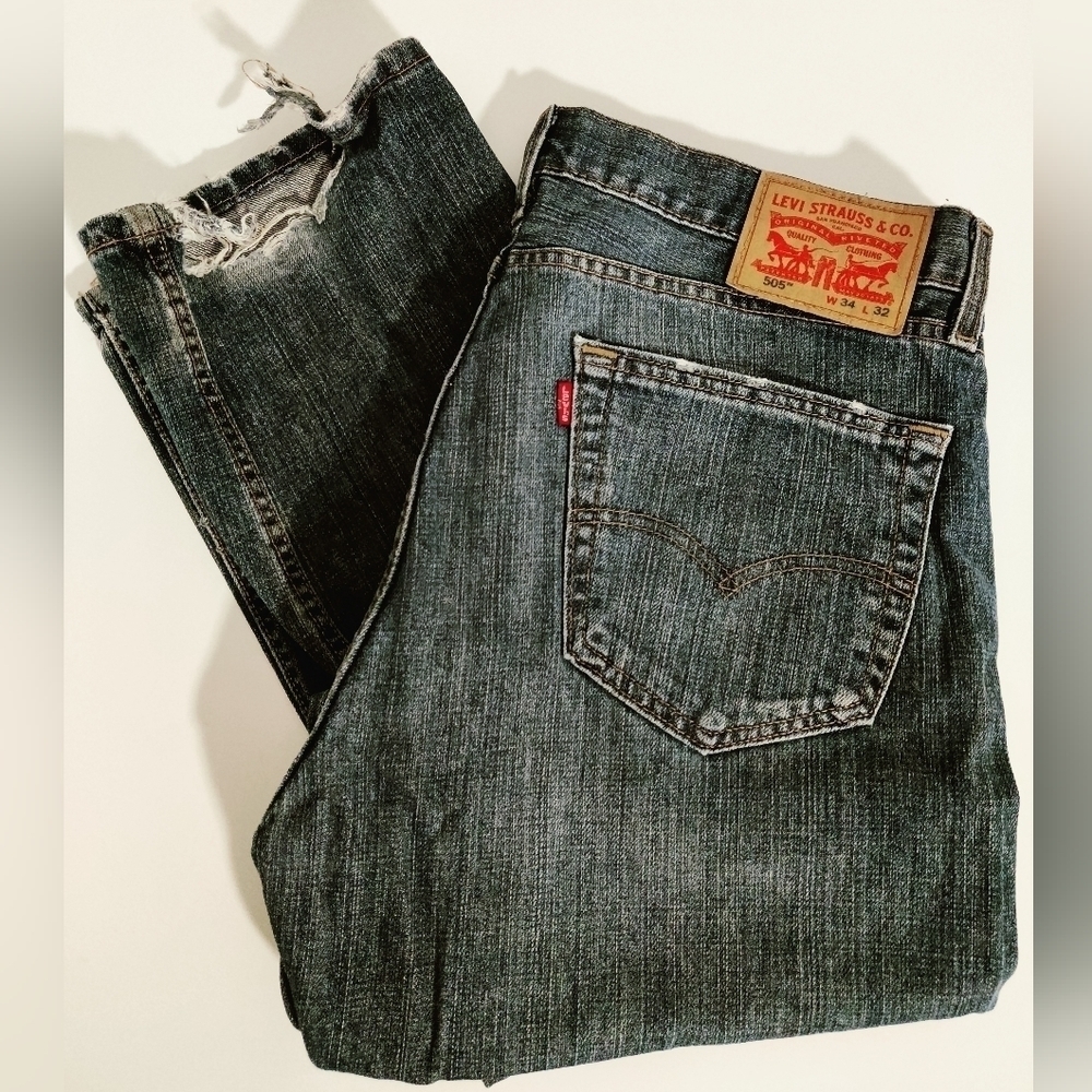 Levi's jeans classic dark blue / gray blend distressed size 34 jeans for men